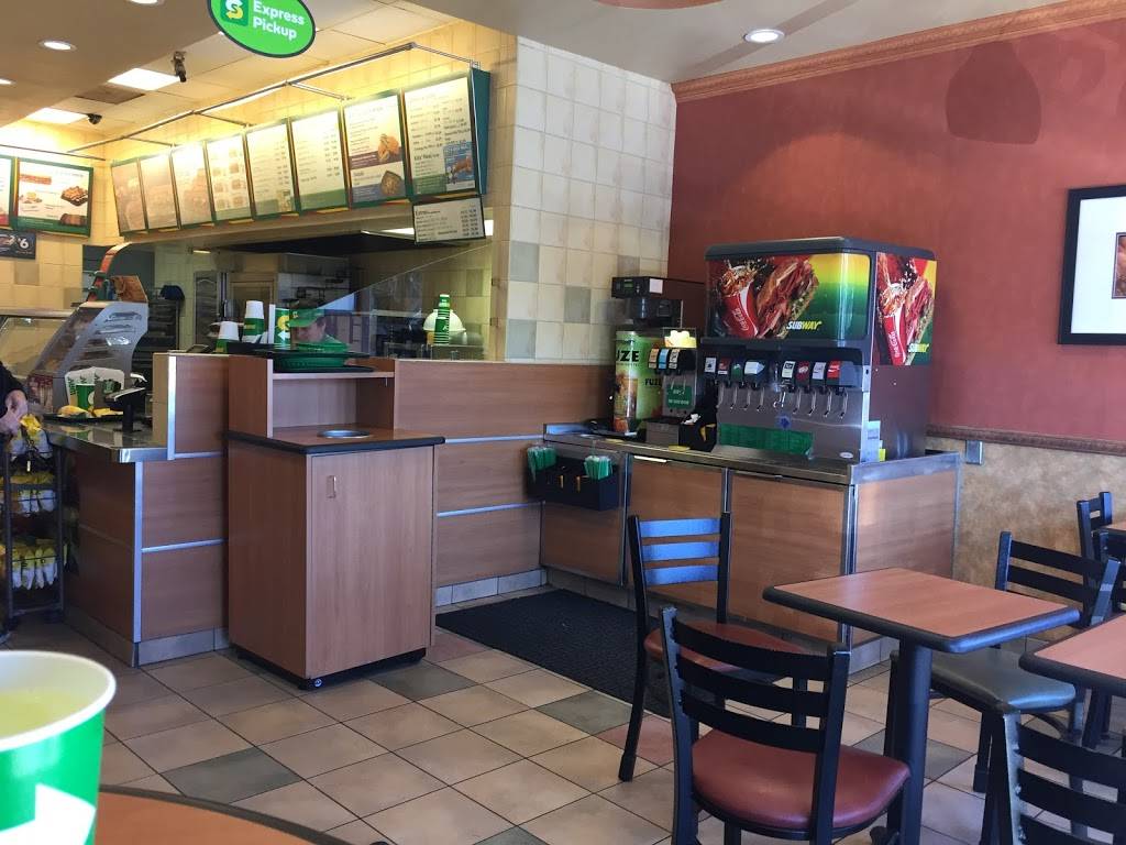 Subway Restaurants | restaurant | 1865 Lincoln Blvd #2, Santa Monica, CA 90404, USA | 3104507250 OR +1 310-450-7250