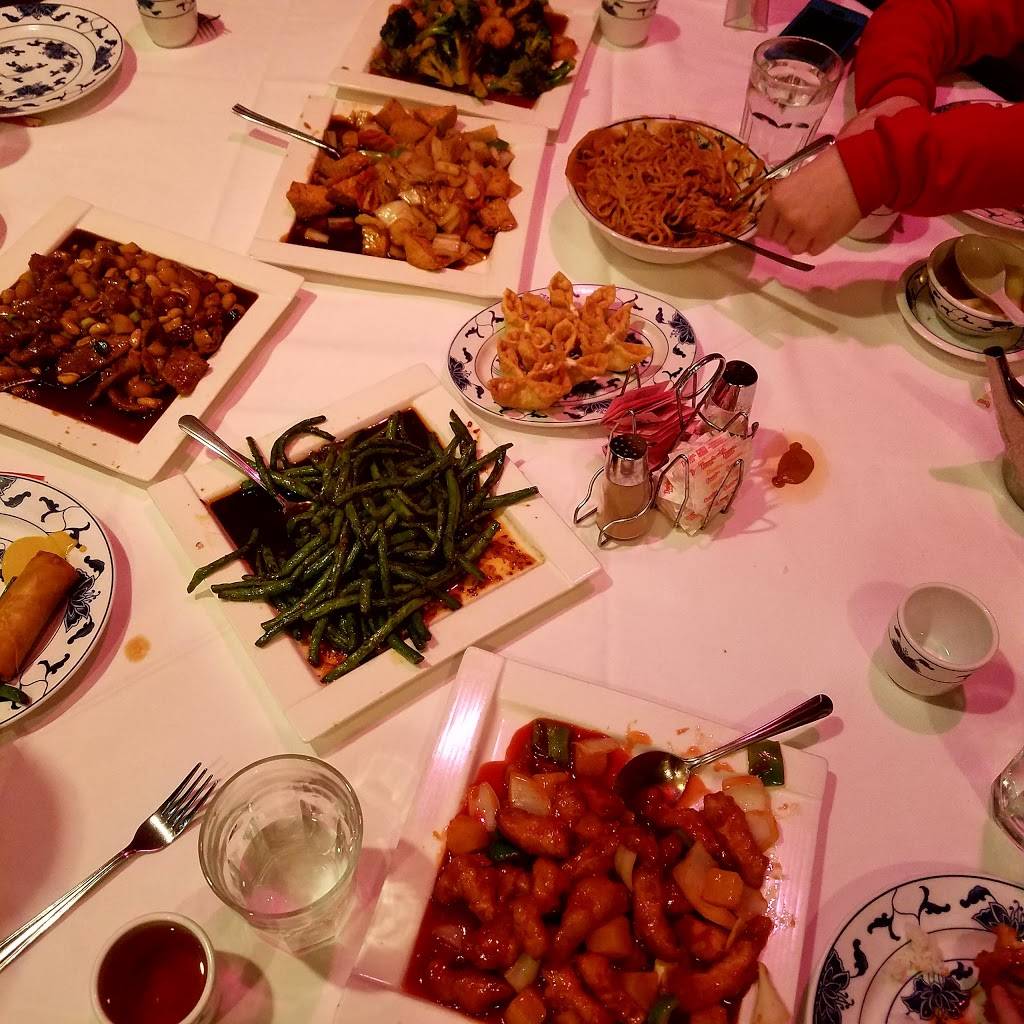 Hunan Coventry | restaurant | 1800 Coventry Rd, Cleveland, OH 44118, USA | 2163710777 OR +1 216-371-0777