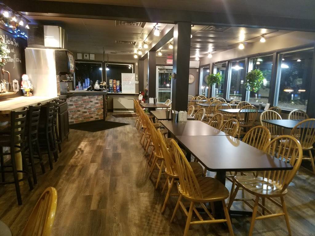 Hoagies Pizza & Pasta | restaurant | 112 Center Rd, Essex Junction, VT 05452, USA | 8028794934 OR +1 802-879-4934