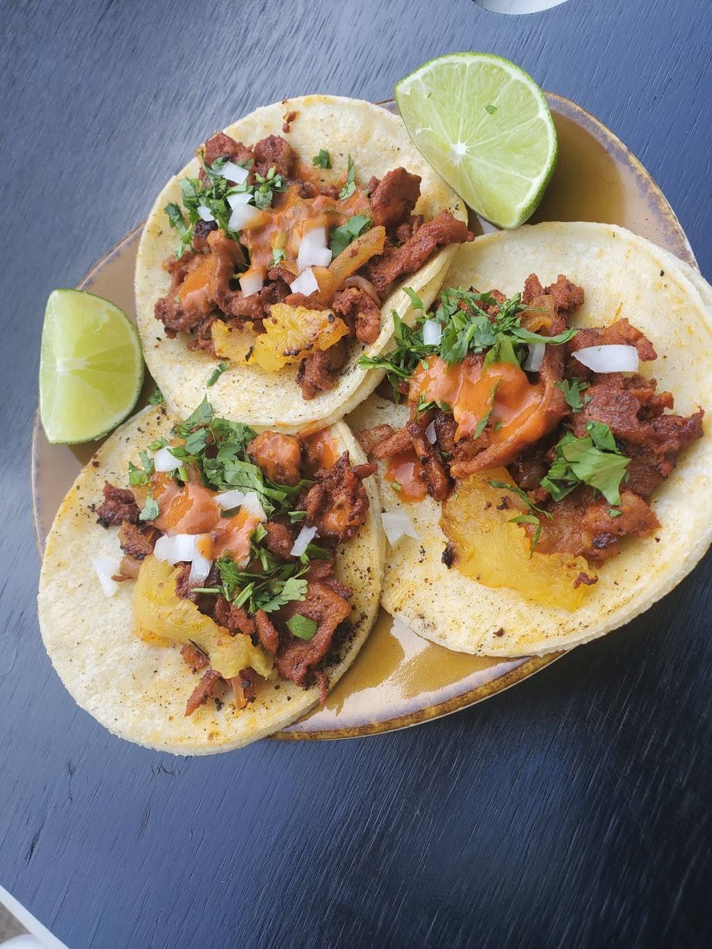 La Fonda Chilanga | restaurant | 12273 Westminster Ave, Santa Ana, CA 92703, USA | 6573462020 OR +1 657-346-2020