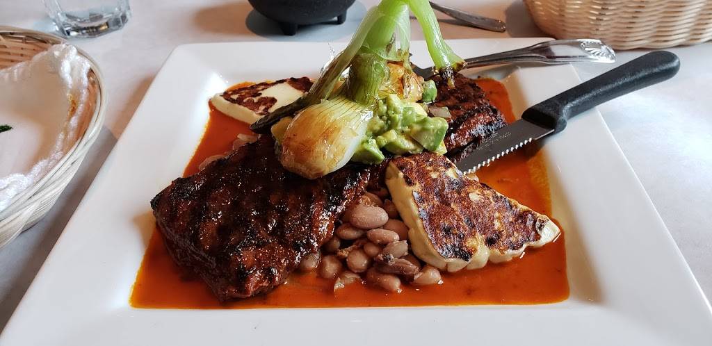 Mas Alla del Sol | restaurant | 5848 N Broadway, Chicago, IL 60660, USA | 7736541900 OR +1 773-654-1900