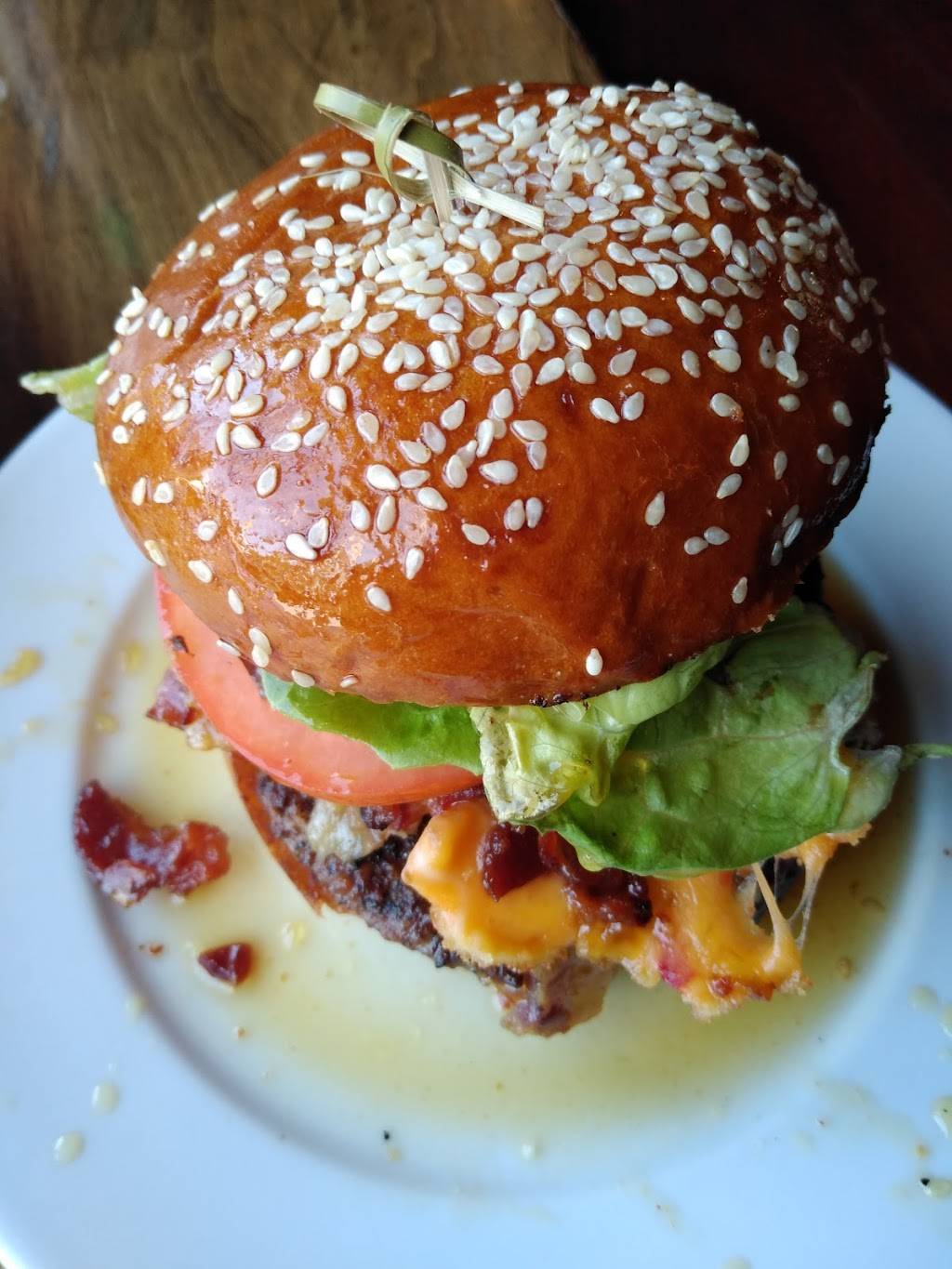 Bay Street Biergarten | restaurant | 549 E Bay St, Charleston, SC 29403, USA | 8432662437 OR +1 843-266-2437