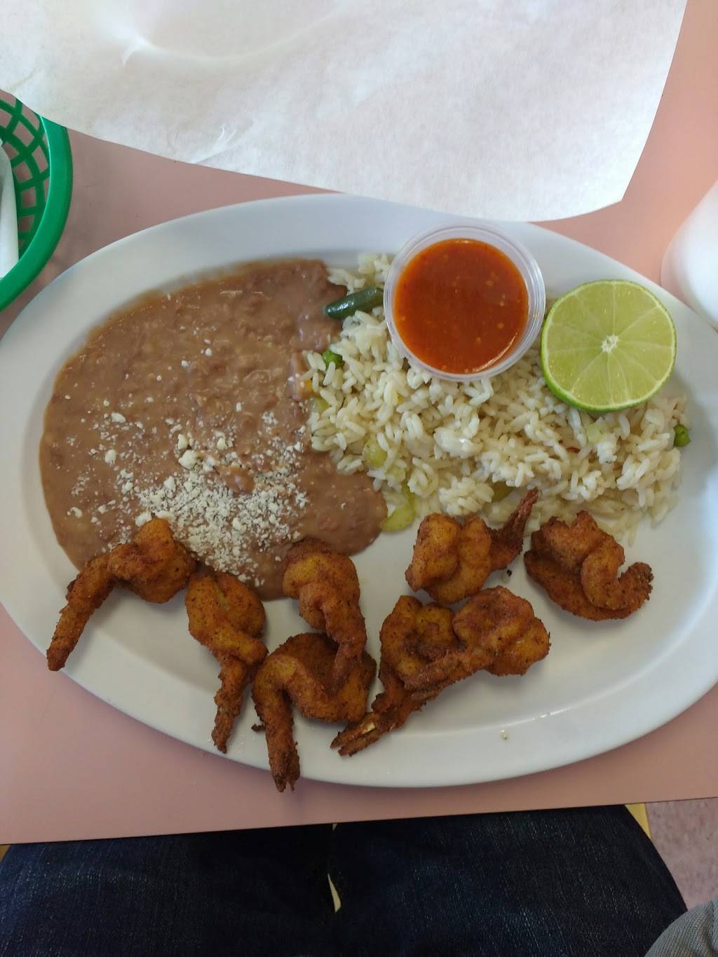 Antojitos Clemente | restaurant | 210 W 1st St #111, Santa Ana, CA 92701, USA | 7145414414 OR +1 714-541-4414