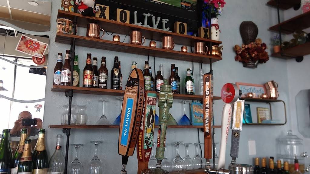 The Well Watering Hole Bistro | meal takeaway | 3928 Baymeadows Rd #9, Jacksonville, FL 32217, USA | 9047377740 OR +1 904-737-7740