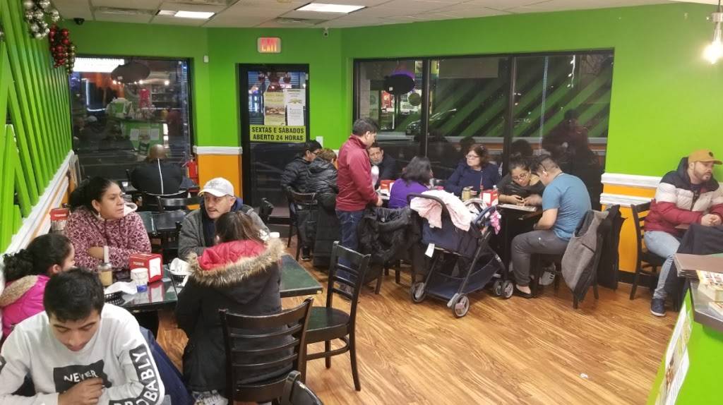 Altas Horas burger | restaurant | 329 Ferry St, Newark, NJ 07105, USA | 9734919500 OR +1 973-491-9500