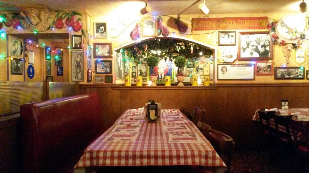 Buca di Beppo Italian Restaurant | restaurant | 505 W Foothill Blvd, Claremont, CA 91711, USA | 9093993287 OR +1 909-399-3287
