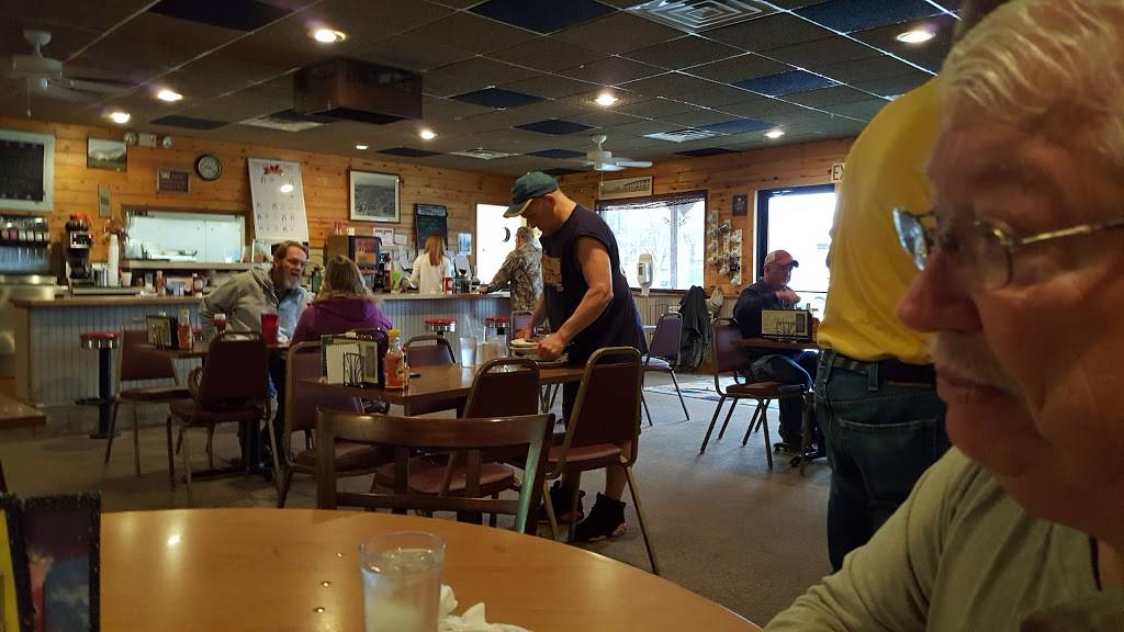 Waveland West | restaurant | 35653 Ute Ave, Booneville, IA 50038, USA | 5159871038 OR +1 515-987-1038