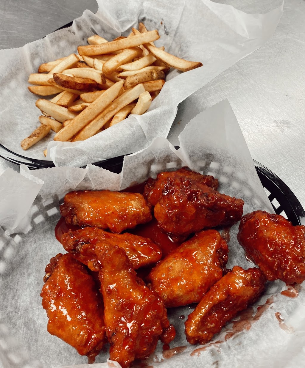 Mandys Diner | restaurant | 819 Saginaw St, Bay City, MI 48708, USA | 9893161281 OR +1 989-316-1281