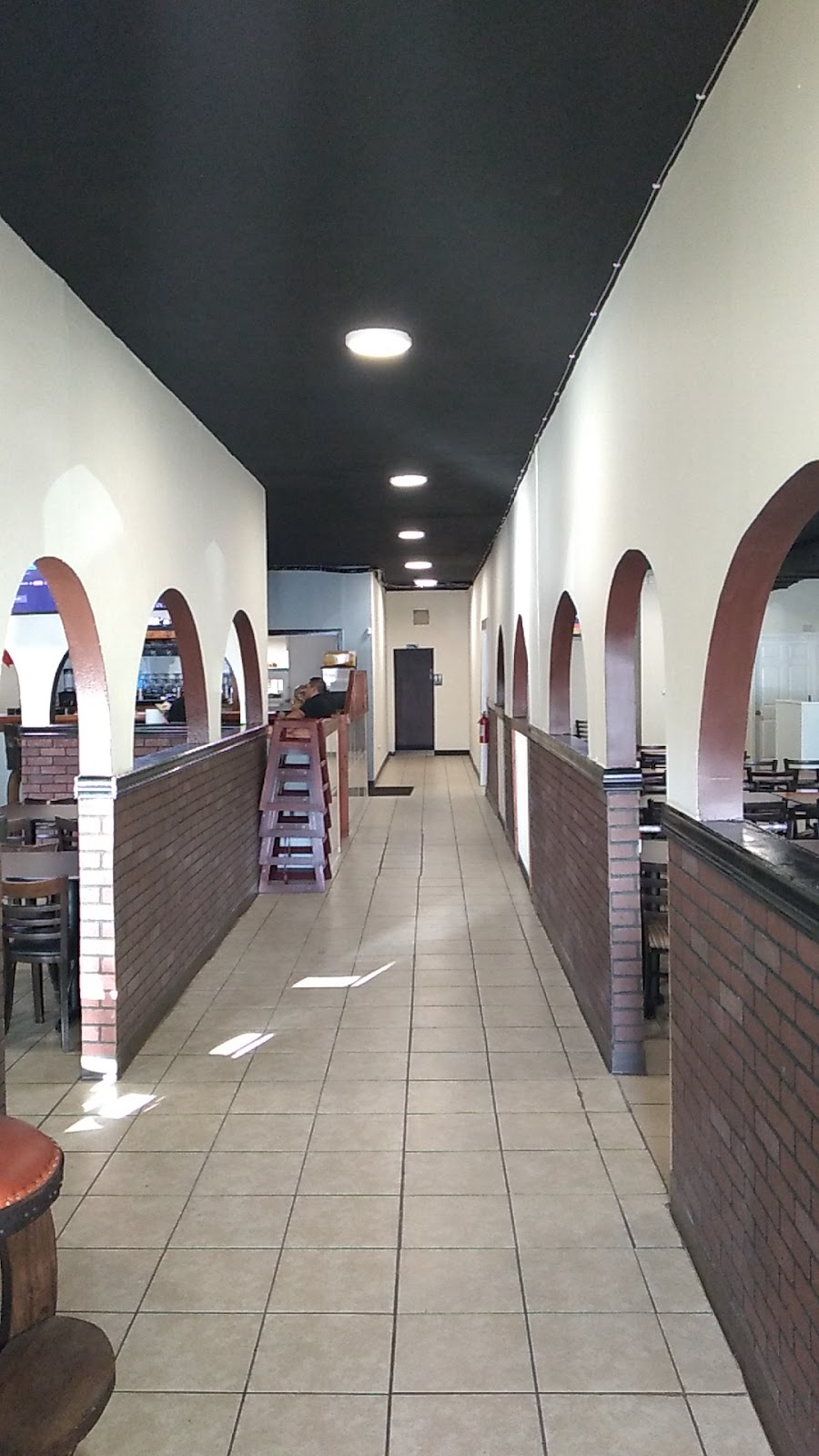 El Corcel | restaurant | 3107 Lafayette Rd, Indianapolis, IN 46222, USA | 3176022926 OR +1 317-602-2926