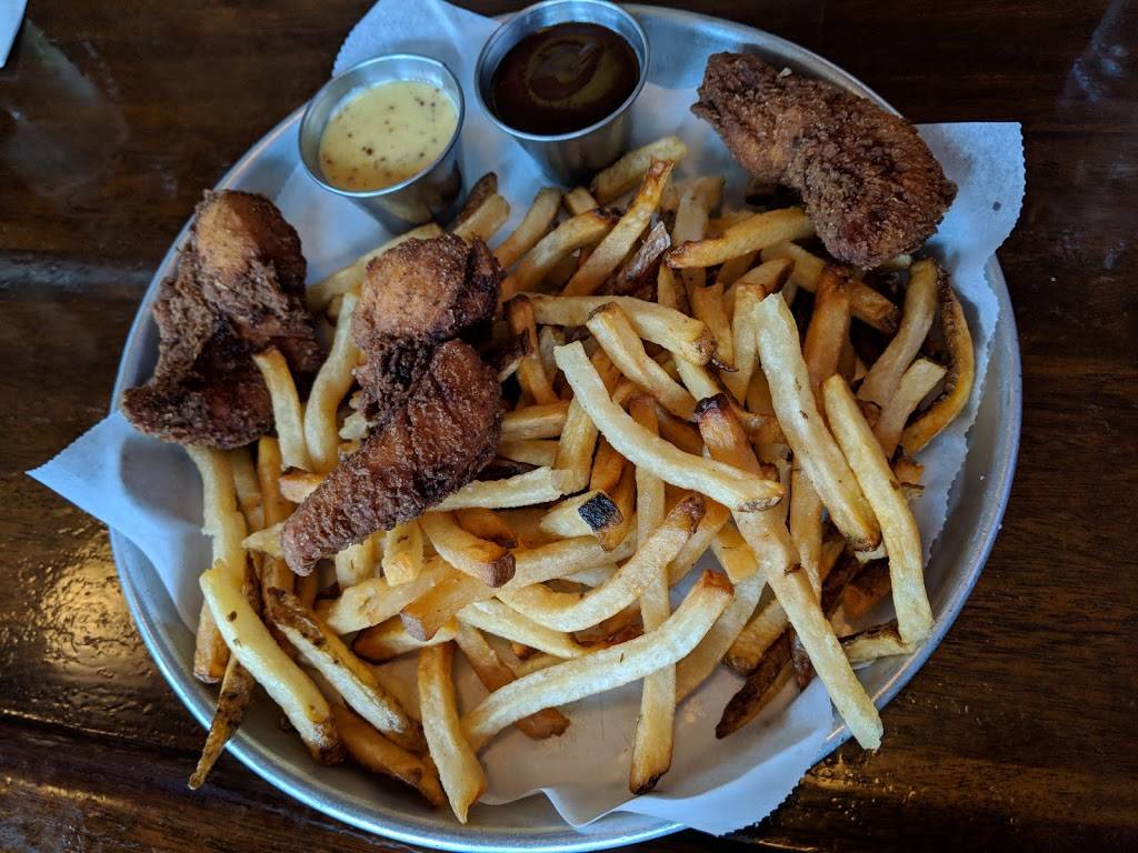 Five Star Bar | restaurant | 1424 W Chicago Ave, Chicago, IL 60642, USA | 3128502555 OR +1 312-850-2555