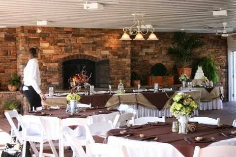 Defiance Ridge Vineyards | restaurant | 2711 S Missouri 94, Defiance, MO 63341, USA | 6367982288 OR +1 636-798-2288