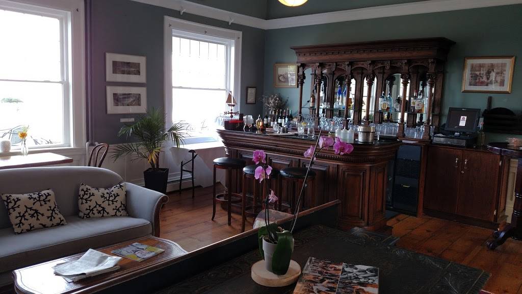 Pigeon Cove Tavern | night club | 1 Cathedral Ave, Rockport, MA 01966, USA | 9785466321 OR +1 978-546-6321