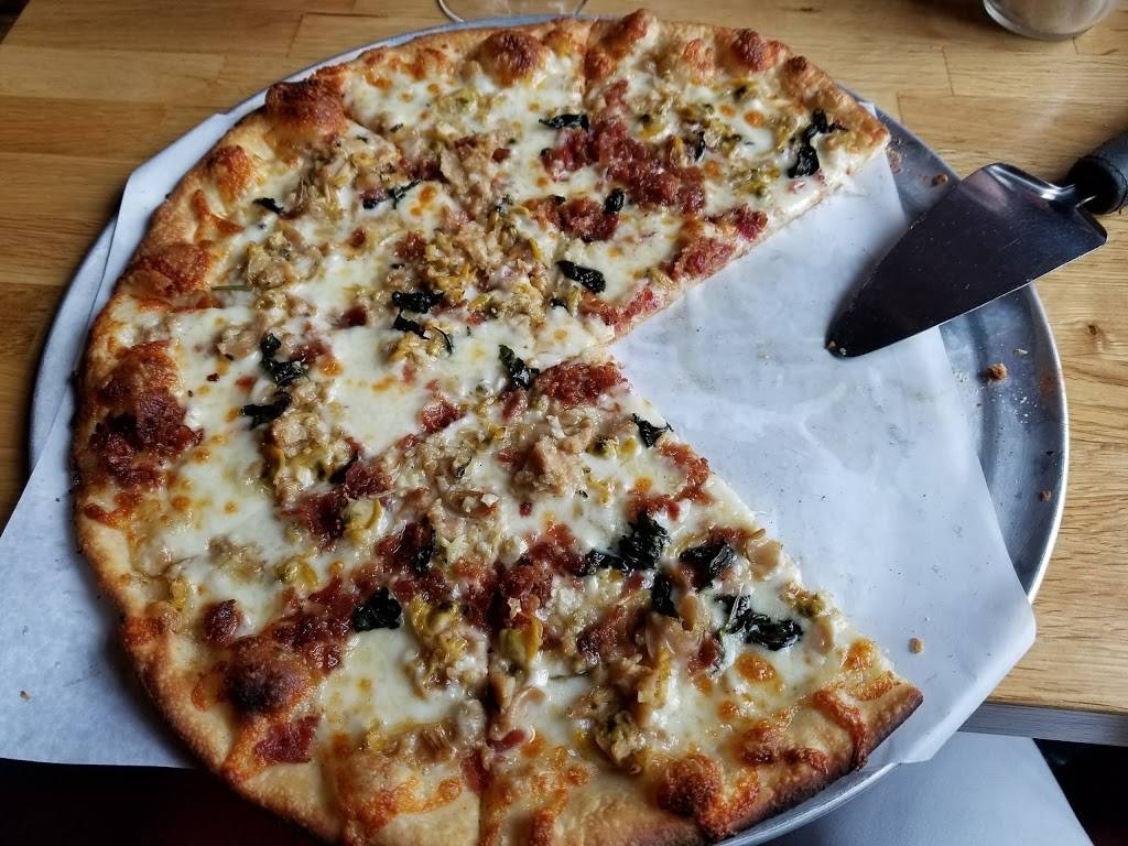 Casa Nova | restaurant | 833 River Rd, Shelton, CT 06484, USA | 2039299800 OR +1 203-929-9800