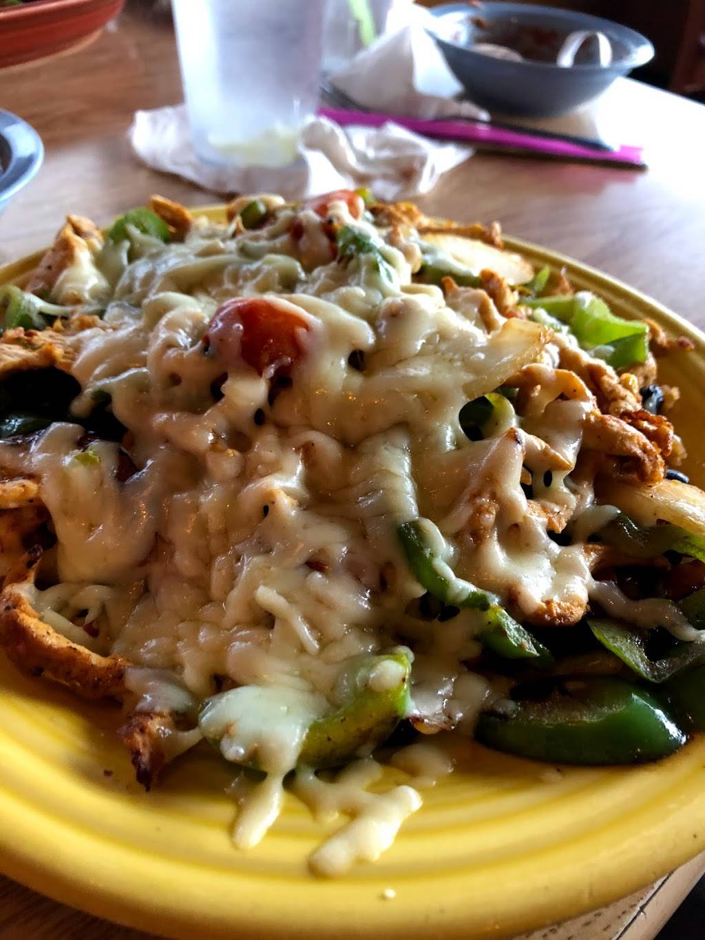 Cozumel Restaurante & Cantina | restaurant | 625 Pearl Rd, Brunswick, OH 44212, USA | 3302203335 OR +1 330-220-3335