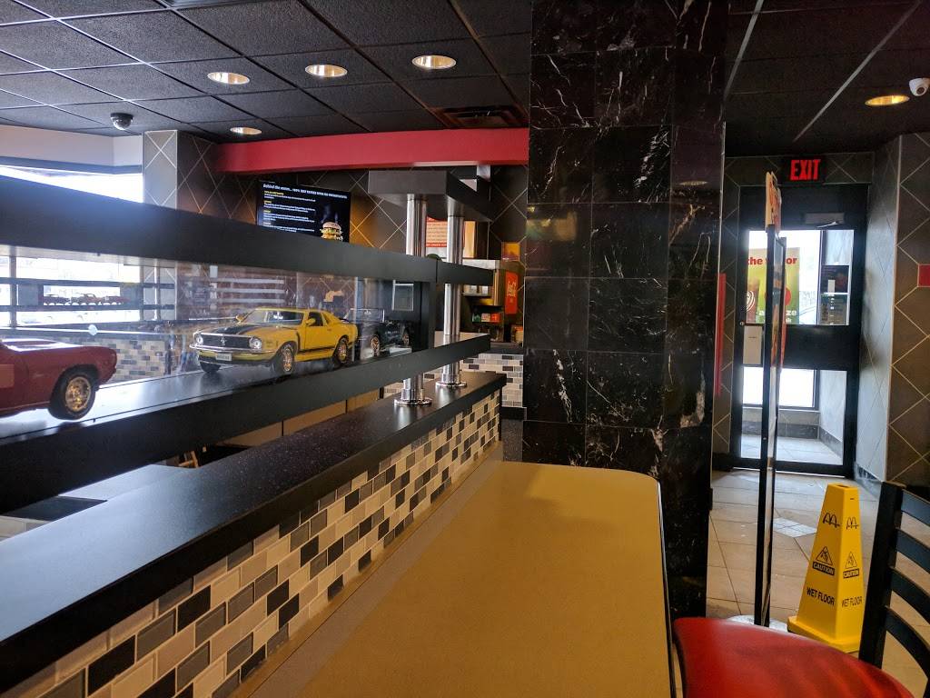 McDonalds | cafe | 30807 Woodward Ave, Royal Oak, MI 48073, USA | 2484353160 OR +1 248-435-3160