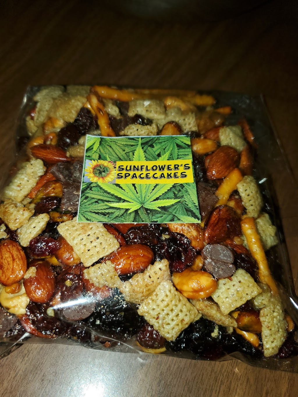 Sunflowers Space Cakes | restaurant | 323 N 52nd St, Philadelphia, PA 19139, USA | 2679007919 OR +1 267-900-7919