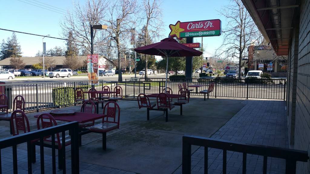 Carls Jr./Green Burrito | restaurant | 8722 Elk Grove Blvd, Elk Grove, CA 95624, USA | 9166851642 OR +1 916-685-1642
