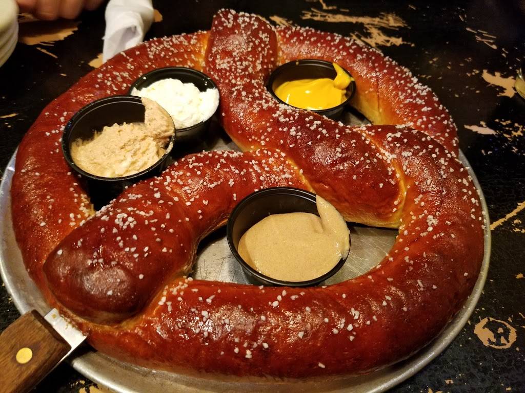 Local Thyme Restaurant and Bar | restaurant | 6719 Providence St, Whitehouse, OH 43571, USA | 5672465014 OR +1 567-246-5014