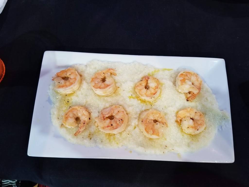 Liason Restaurant | restaurant | 37 N Crater Rd, Petersburg, VA 23803, USA | 8047332110 OR +1 804-733-2110