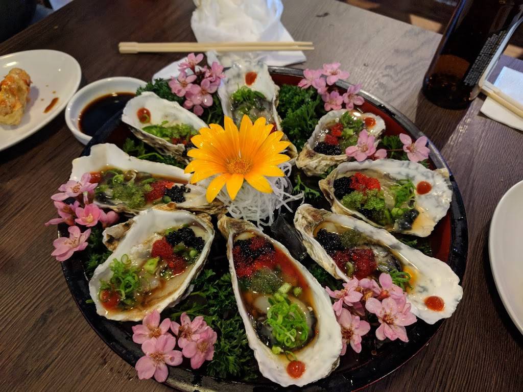 Rock & Roll Sushi | restaurant | 5244 University Pkwy B, San Bernardino, CA 92407, USA | 9098048811 OR +1 909-804-8811