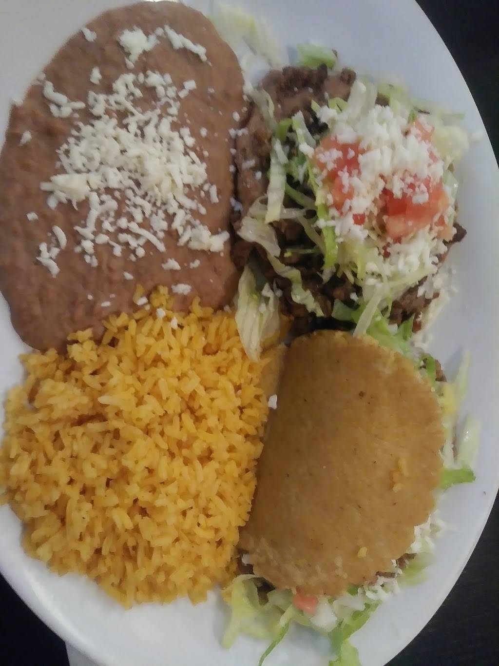 Diamante Azul | restaurant | 5663-65 N Clark St, Chicago, IL 60660, USA | 7733345665 OR +1 773-334-5665