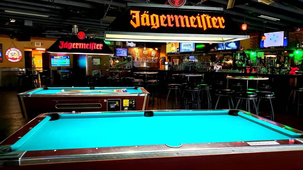 Paddy Wagon Irish Pub | restaurant | 2681 S Tamiami Trail, Port Charlotte, FL 33952, USA | 9412060782 OR +1 941-206-0782