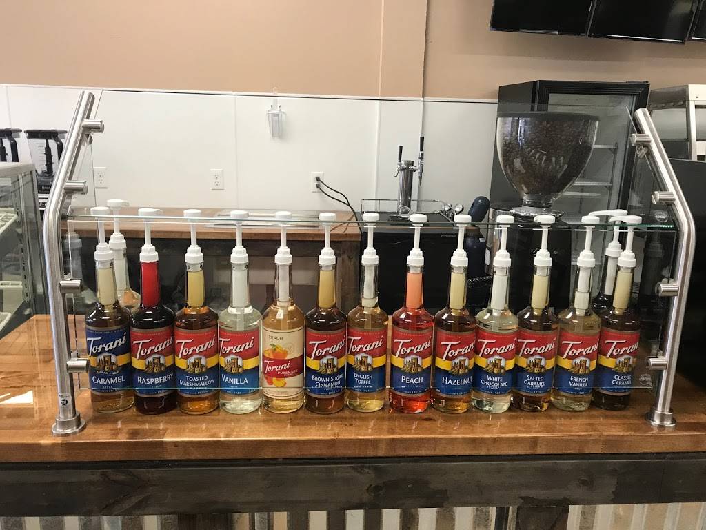 Social Cup Coffee House & Co. | restaurant | 875 W Poplar Ave, Collierville, TN 38017, USA | 9013168847 OR +1 901-316-8847