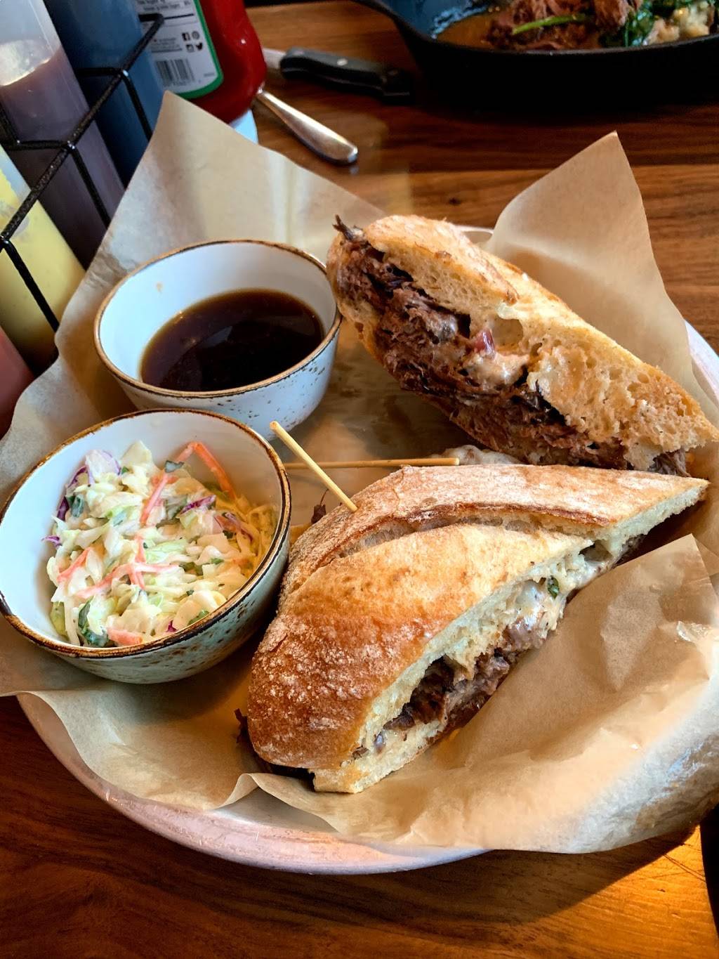 Lazy Dog Restaurant & Bar | restaurant | 7605 North Academy Boulevard Market At Chapel Hill, East, Colorado Springs, CO 80920, USA | 7194455851 OR +1 719-445-5851