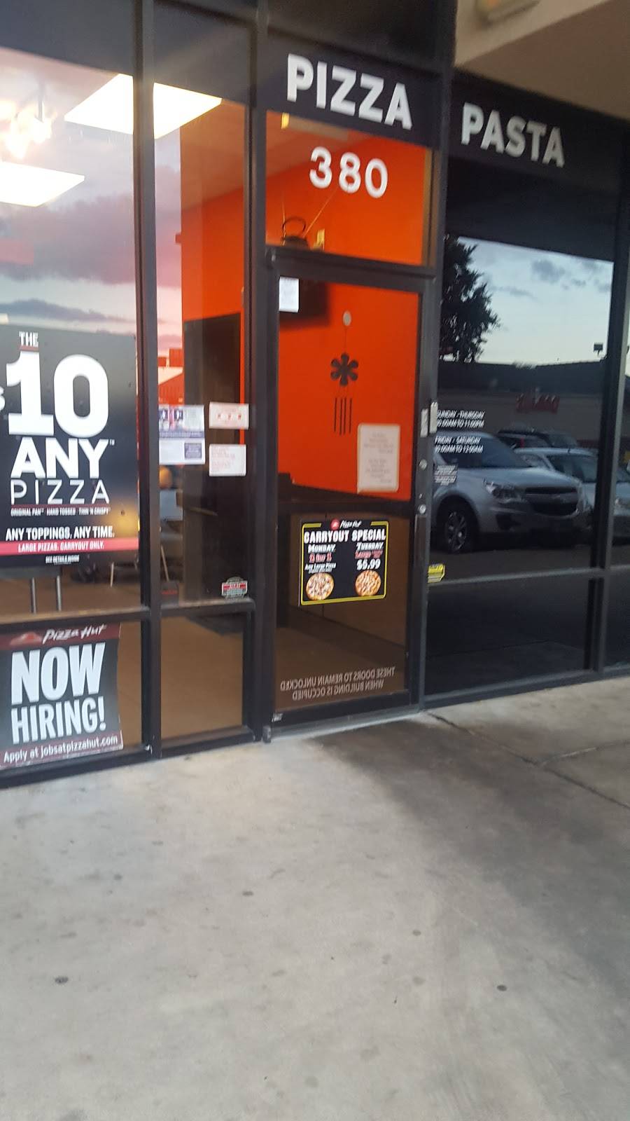 Pizza Hut | restaurant | 6969 Gulf Fwy Suite 380, Houston, TX 77087, USA | 7136401029 OR +1 713-640-1029