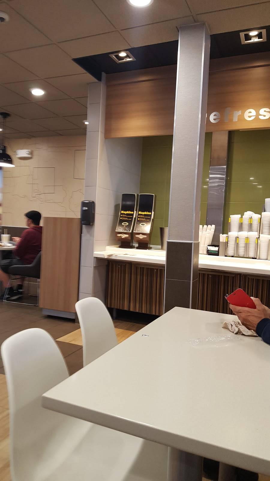 McDonalds | cafe | 5555 De Zavala Rd, San Antonio, TX 78230, USA | 2106949242 OR +1 210-694-9242