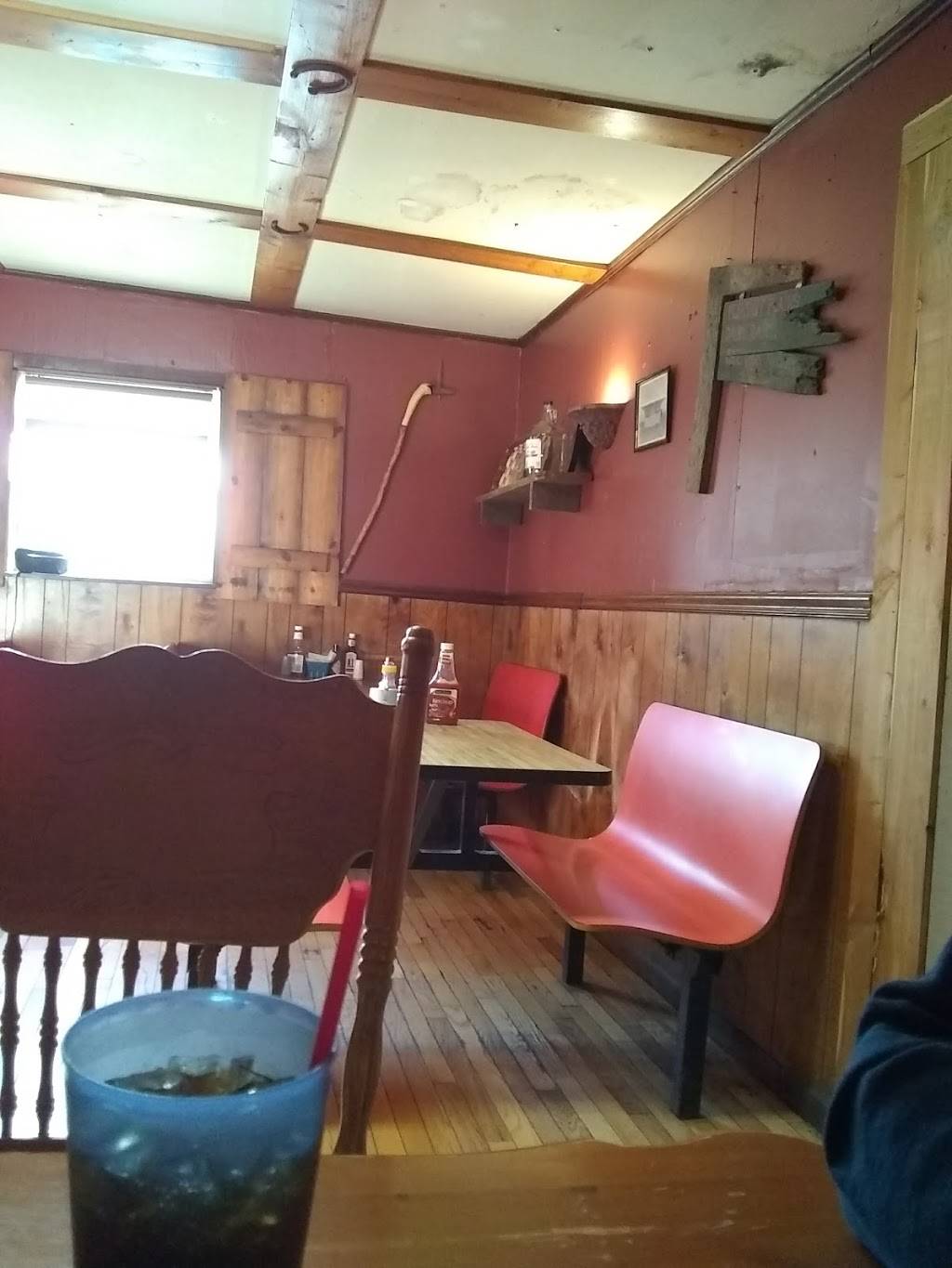 Pleasant Plains Dairy Bar | restaurant | 7649 Batesville Blvd, Pleasant Plains, AR 72568, USA | 5013452287 OR +1 501-345-2287