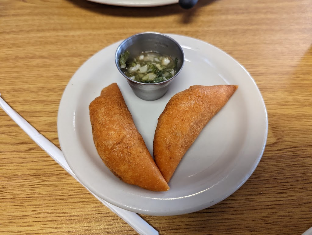 Risaralda Bakery | bakery | 16211 Clay Rd #128, Houston, TX 77084, USA | 2818581132 OR +1 281-858-1132