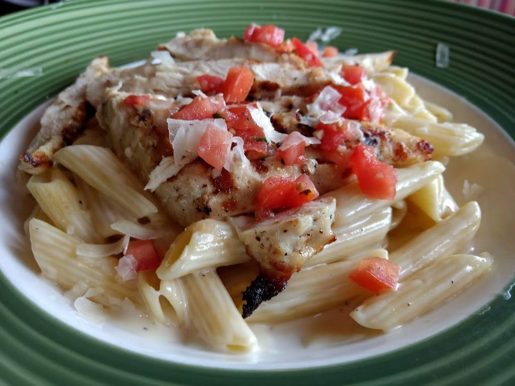 Applebees Grill + Bar | restaurant | 1423 W McGalliard Rd, Muncie, IN 47304, USA | 7652847008 OR +1 765-284-7008