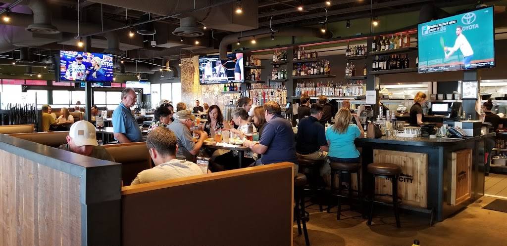 Hops n Drops | restaurant | 5820 Stetson Hills Blvd, Colorado Springs, CO 80922, USA | 7195747219 OR +1 719-574-7219