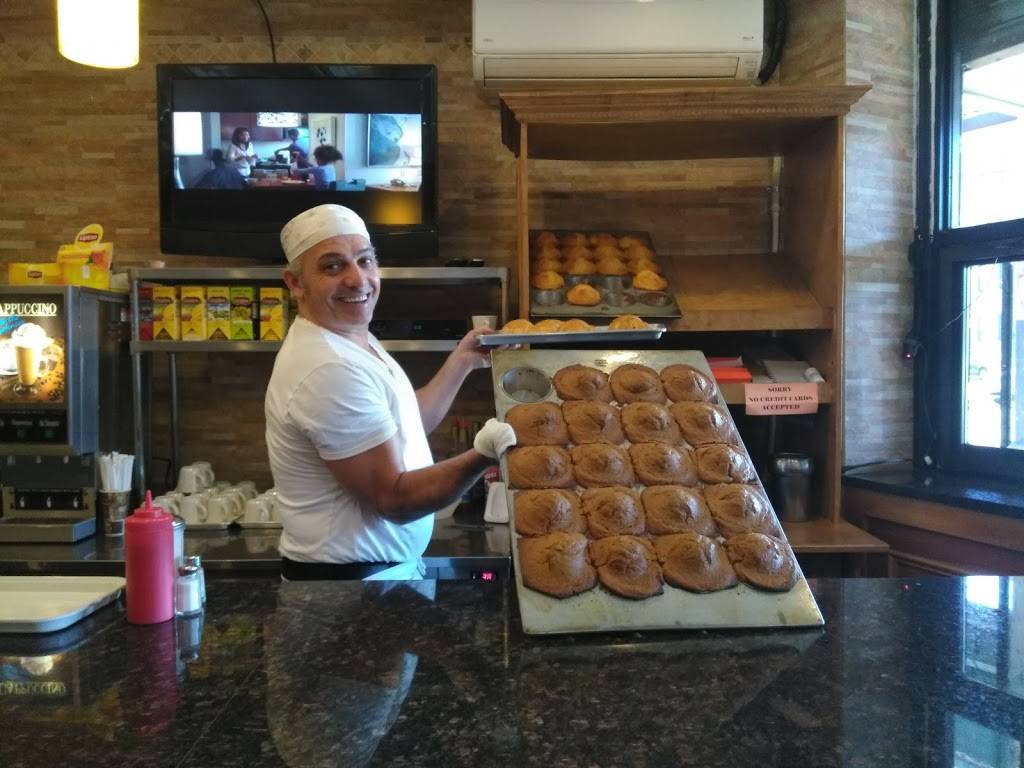 Guss American Grill | restaurant | 7206 New Utrecht Ave, Brooklyn, NY 11228, USA | 7183317573 OR +1 718-331-7573