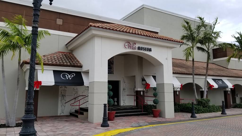 The Wick Theatre | restaurant | 7901 N Federal Hwy, Boca Raton, FL 33487, USA | 5619952333 OR +1 561-995-2333