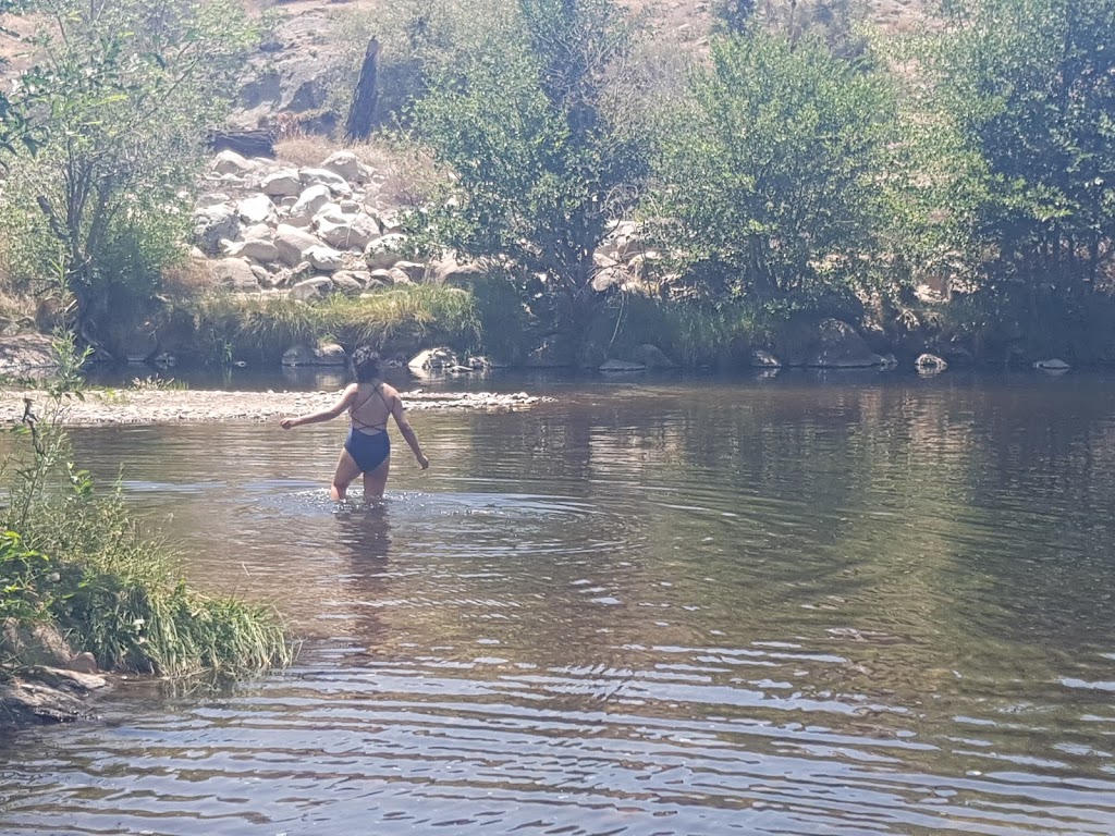 Johnny McNallys Fairview Lodge- Restaurant | restaurant | 7300 Kern River Hwy, Kernville, CA 93238, USA | 7603762430 OR +1 760-376-2430