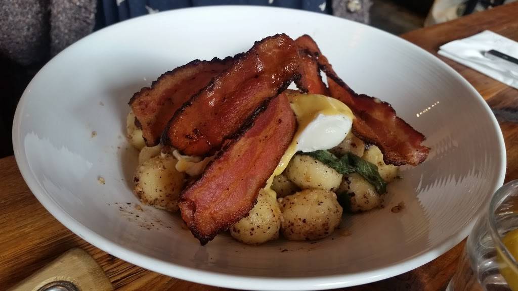 Lark | restaurant | 4068 18th St, San Francisco, CA 94114, USA | 4154004623 OR +1 415-400-4623