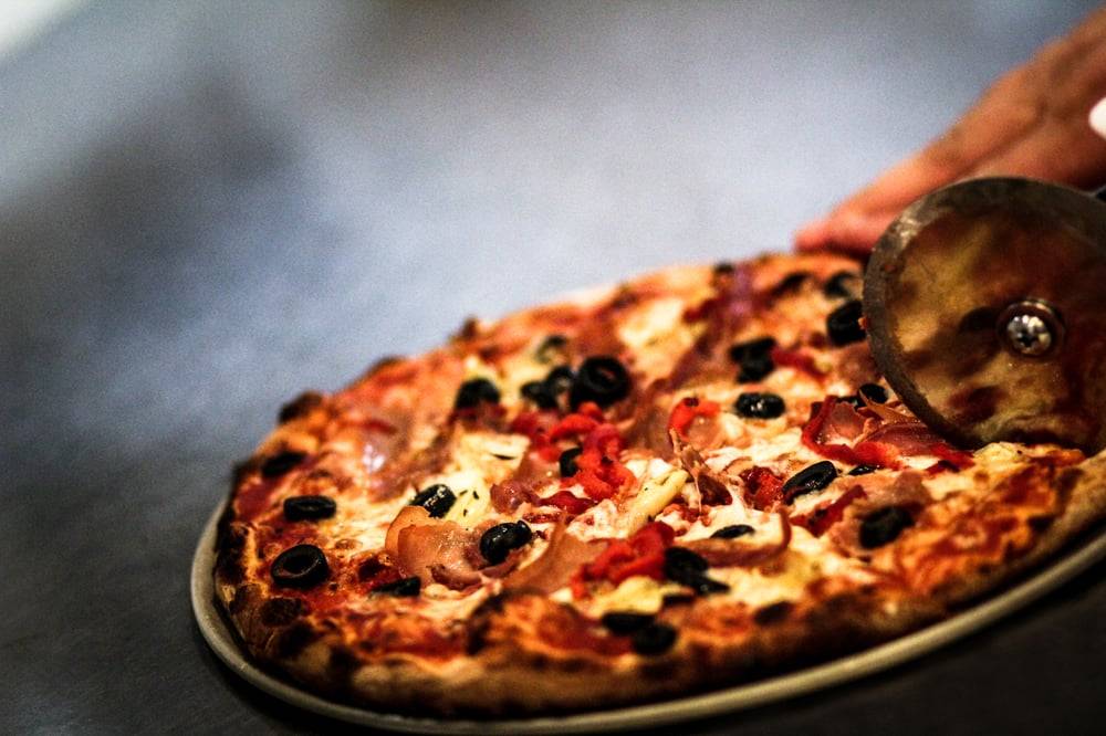 Petes Pizzeria | restaurant | 1620 Avenue M, Brooklyn, NY 11230, USA | 7186765002 OR +1 718-676-5002