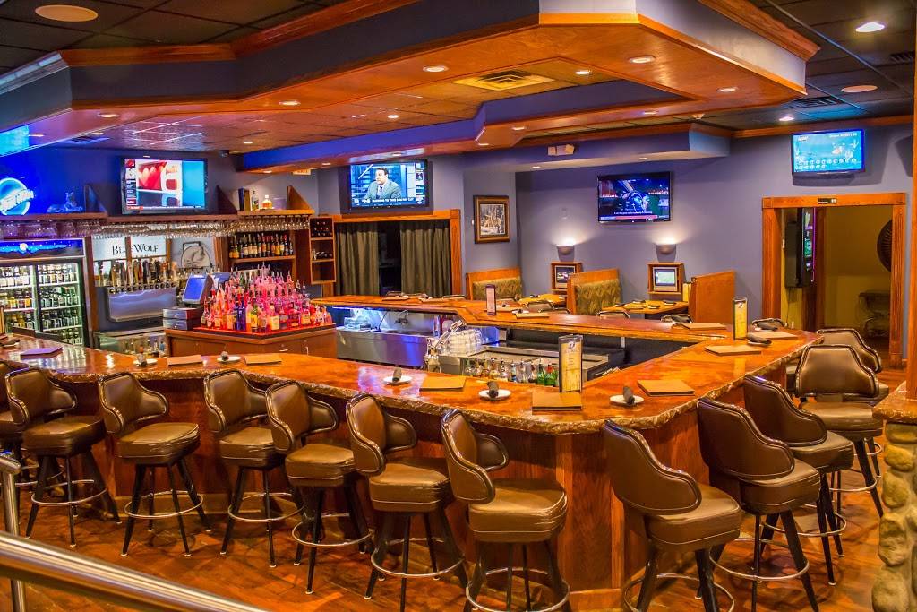 Blue Wolf Tavern | restaurant | 1295 Boardman-Canfield Rd, Boardman, OH 44512, USA | 3307261736 OR +1 330-726-1736