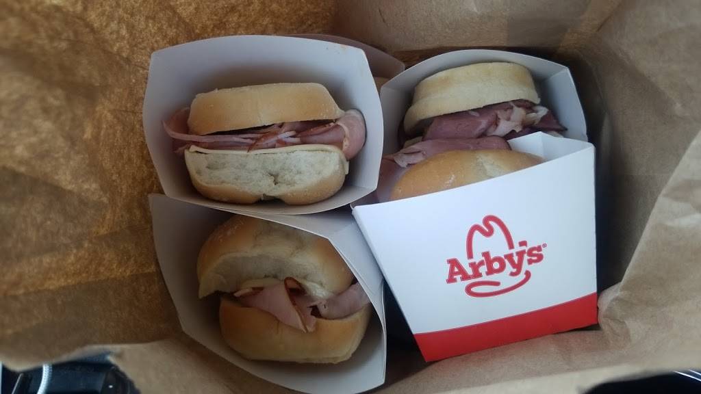 Arbys | meal takeaway | 502 N Maguire St, Warrensburg, MO 64093, USA | 6607477944 OR +1 660-747-7944