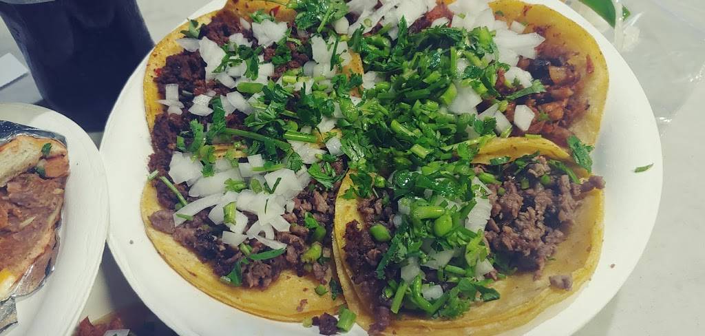 Tacos Jalisco | restaurant | 2546 S Union Ave, Bakersfield, CA 93307, USA | 6619790177 OR +1 661-979-0177