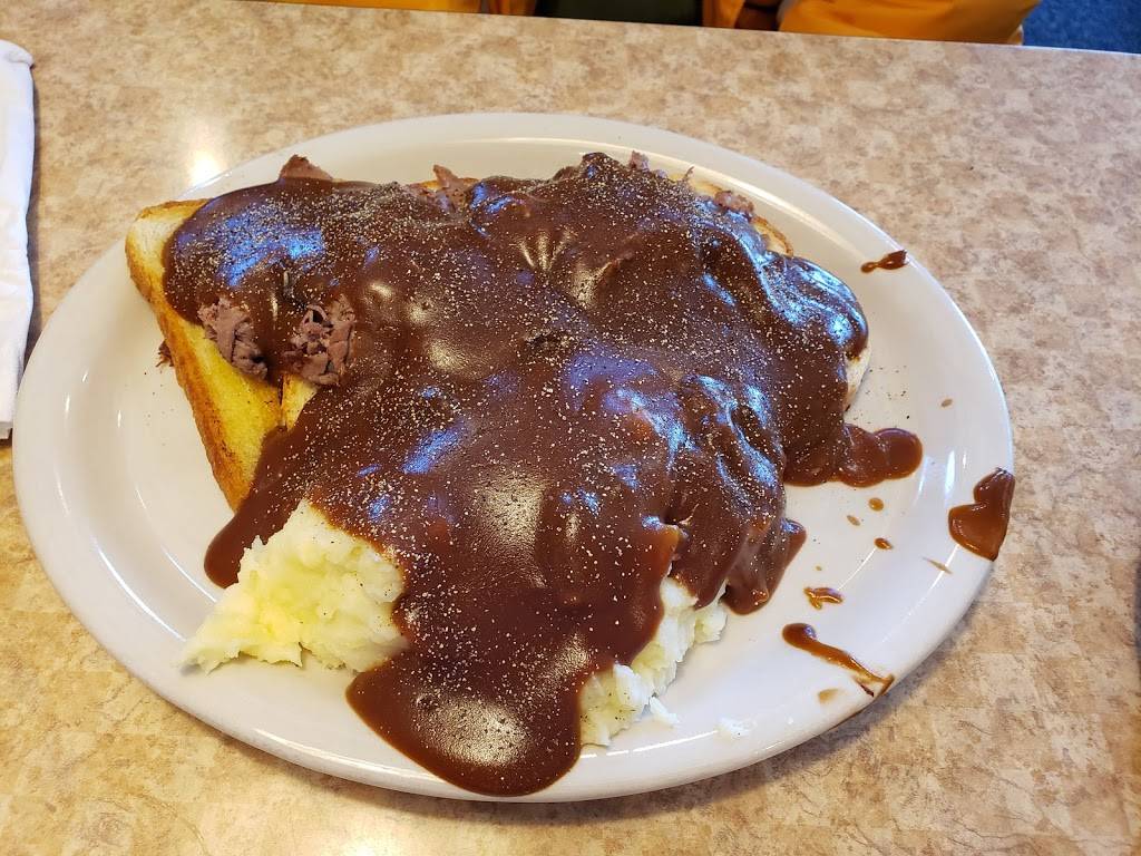 Applewood Restaurant | restaurant | 1515 S Main St, South Hutchinson, KS 67505, USA | 6202593155 OR +1 620-259-3155