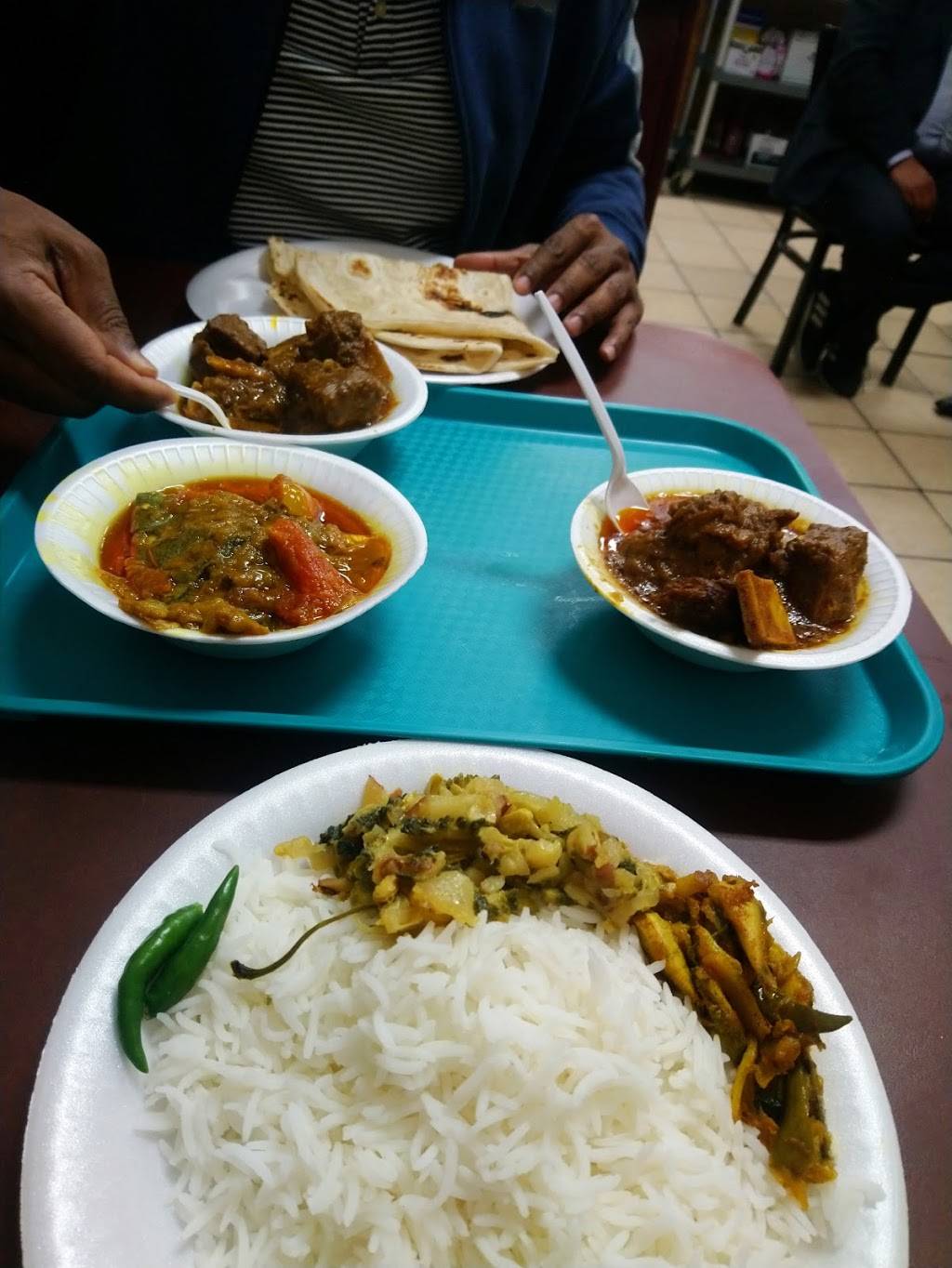 Deshi Restaurant & Groceries | restaurant | 3723 W 3rd St, Los Angeles, CA 90020, USA | 2133899644 OR +1 213-389-9644