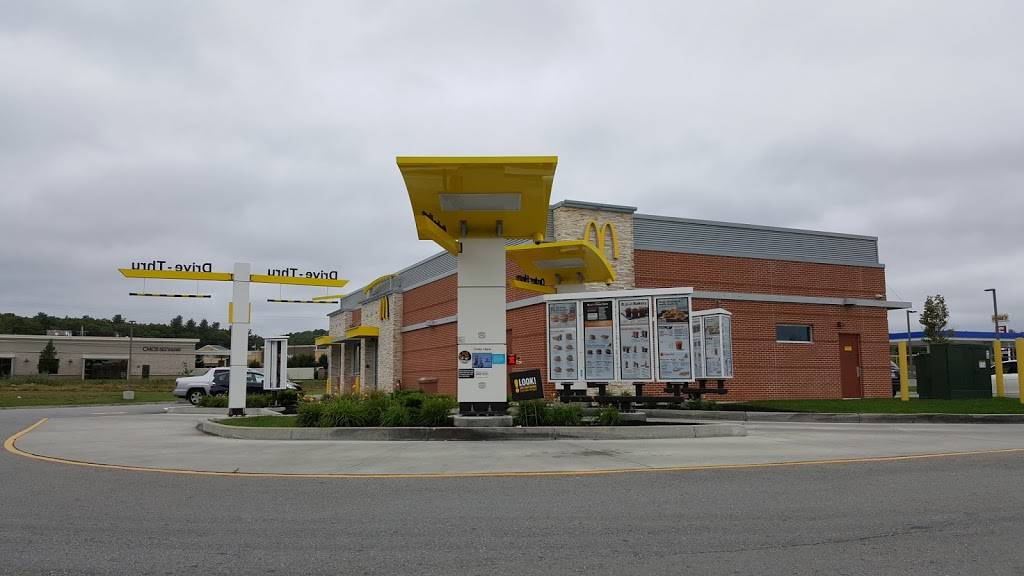 McDonalds | cafe | 340 New Lancaster Rd, Leominster, MA 01453, USA | 9785343057 OR +1 978-534-3057