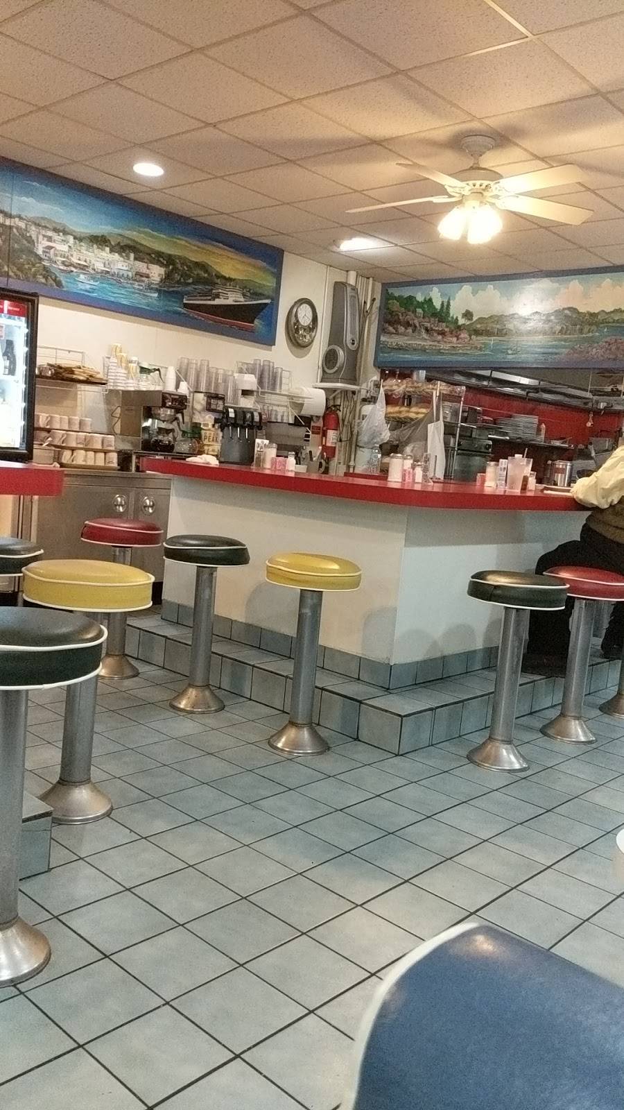 Greek House | restaurant | 623 Main St, Johnson City, NY 13790, USA | 6077987899 OR +1 607-798-7899