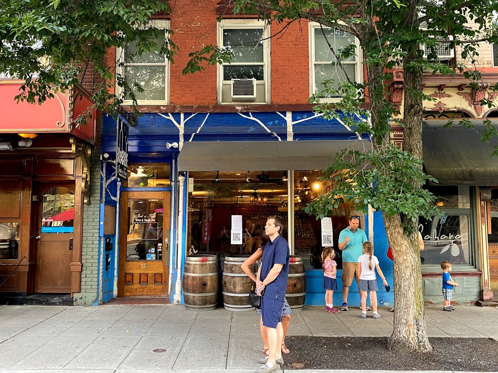 Just A Taste | restaurant | 116 N Aurora St, Ithaca, NY 14850, USA | 6072779463 OR +1 607-277-9463