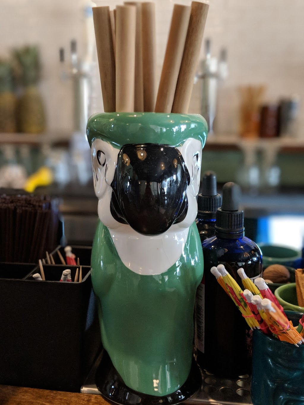 Pool House Kitchen & Bar | restaurant | 219 S 4th St, Manhattan, KS 66502, USA | 7855372135 OR +1 785-537-2135