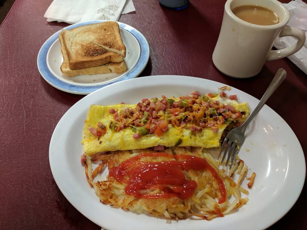 Eastside Cafe | restaurant | 120 S Ozark St, Girard, KS 66743, USA | 6207244232 OR +1 620-724-4232