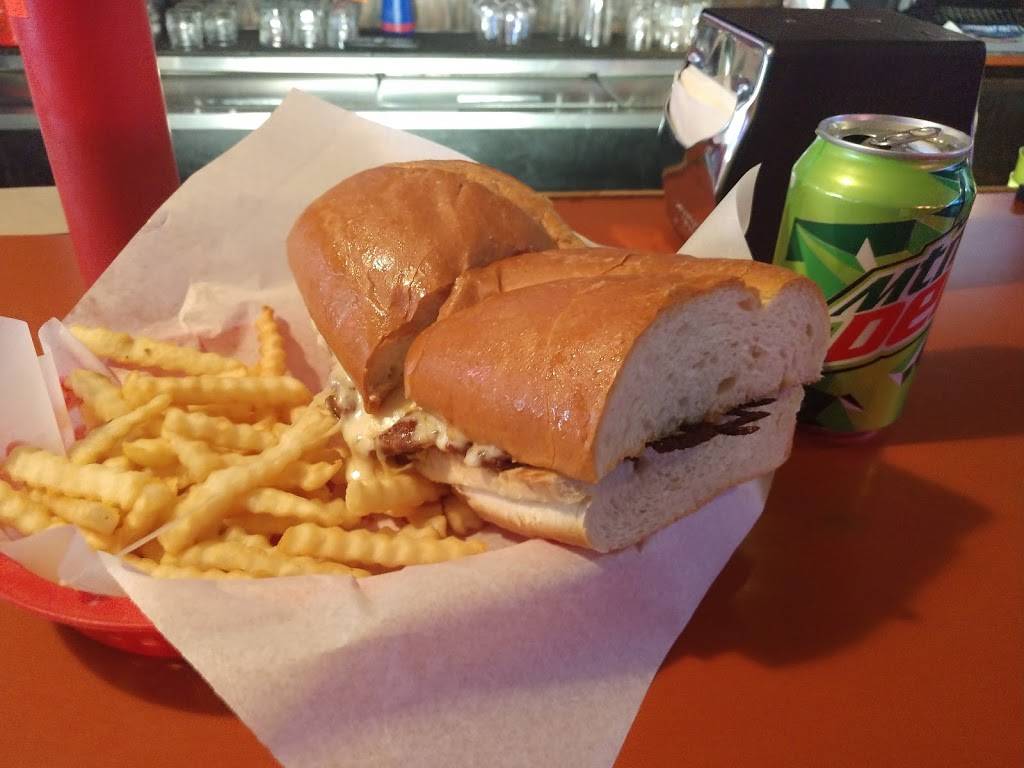 Norwood Bar & Grill | restaurant | 4592 NE 29th St, Des Moines, IA 50317, USA | 5152656574 OR +1 515-265-6574